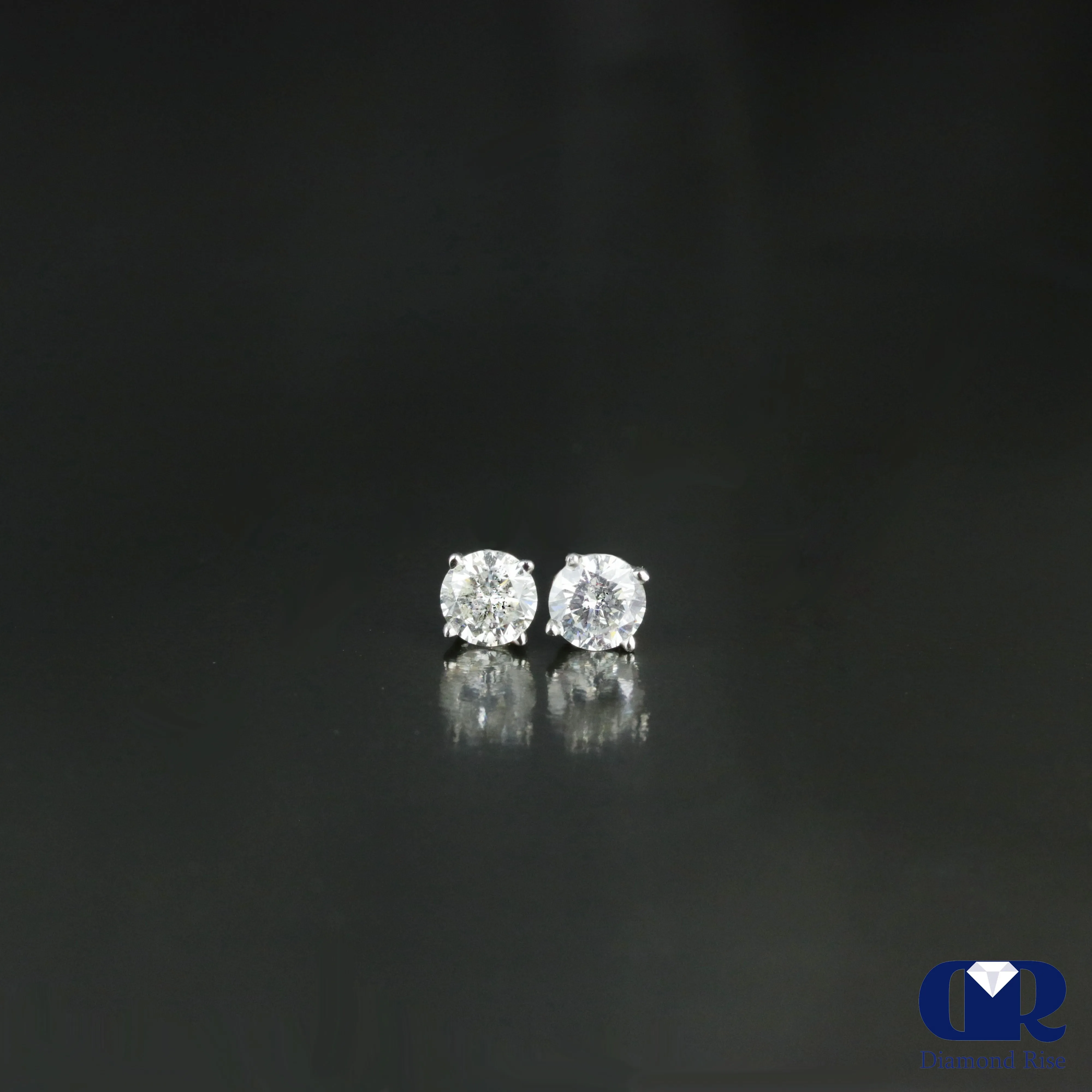 0.22 Carat Round Cut Diamond Stud Earrings In 14K Gold With Post