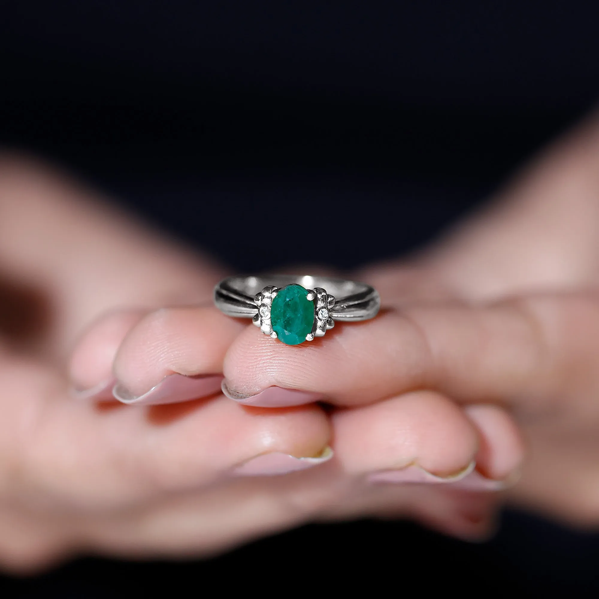 0.75 CT Oval Emerald Solitaire Floral Ring with Diamond Accent