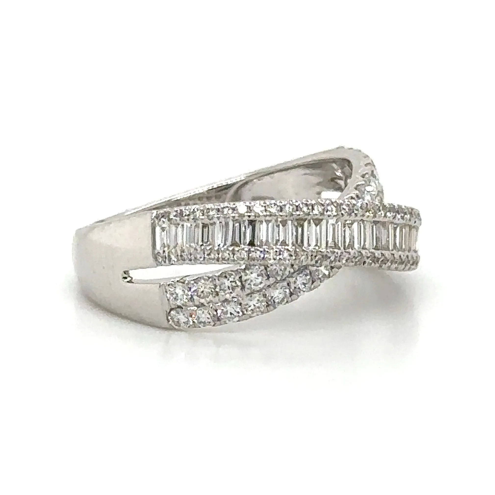 1.11ct tw Diamond Baguette and Round cut Criss Cross Ring