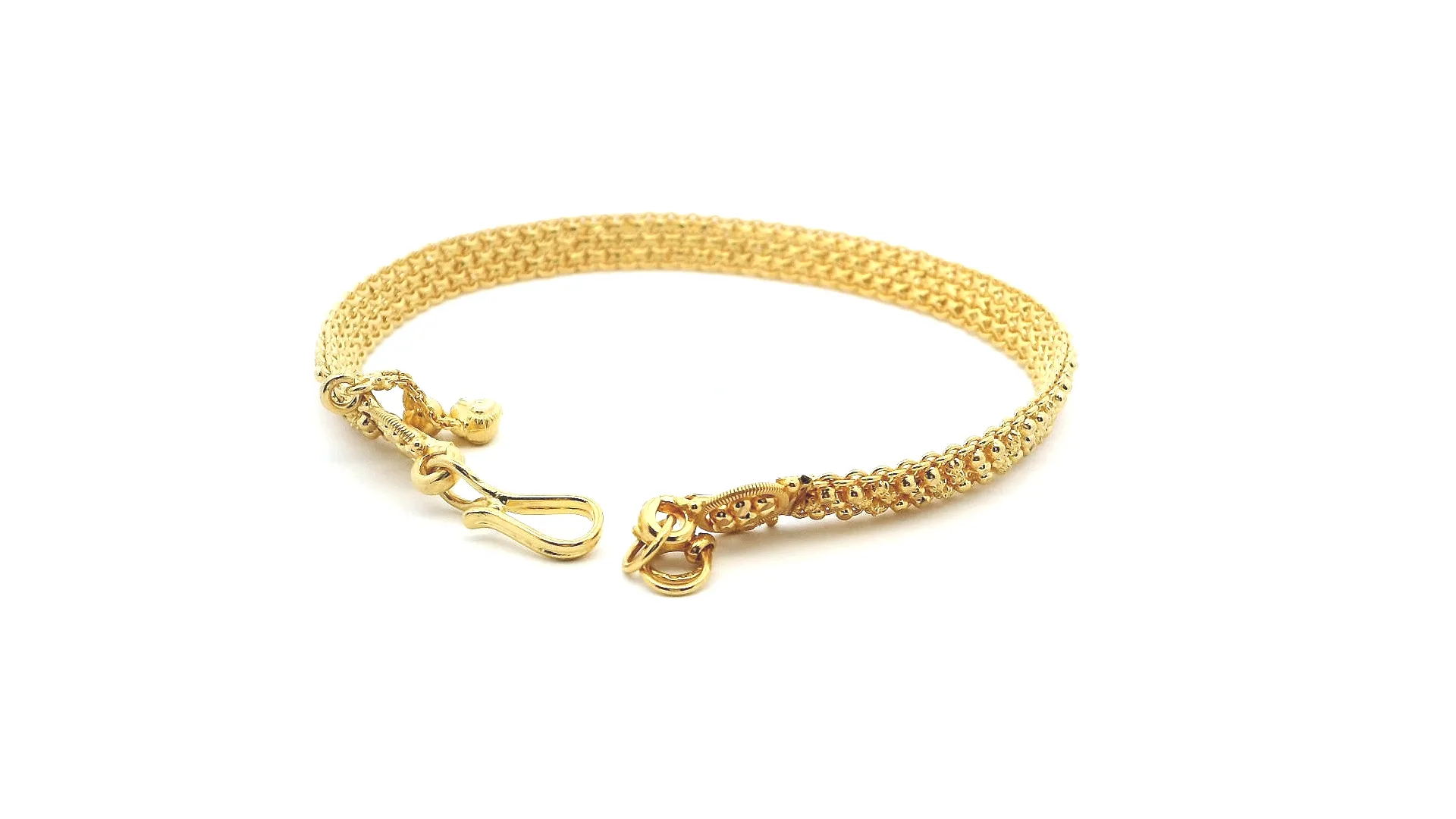 22ct Yellow Gold Ladies Bracelet with Filigree Work Design & U-Hook Clasp | Elegant Gold Jewellery