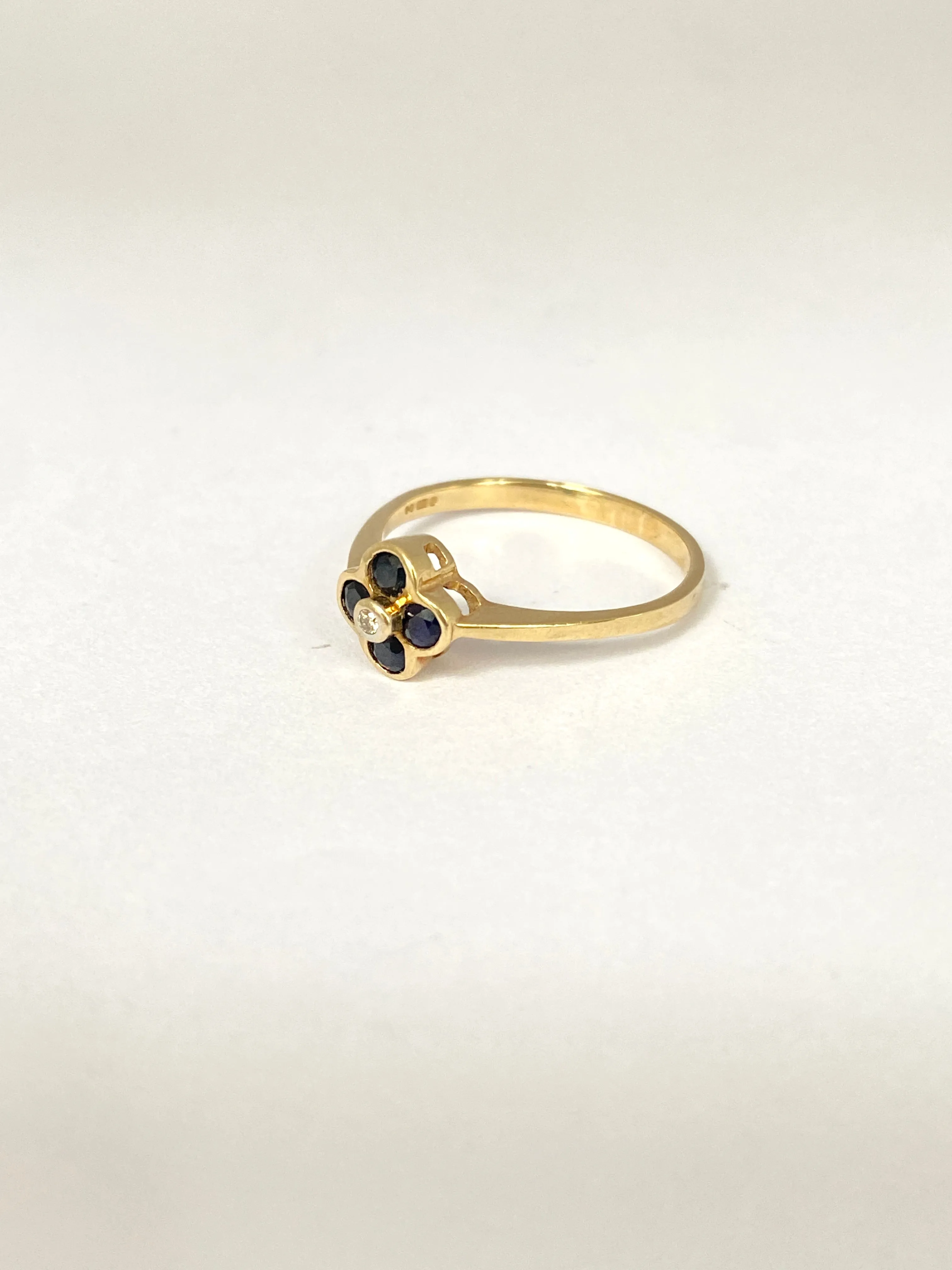 9ct Gold, Vintage, Sapphire and Diamond Quatrefoil Ring