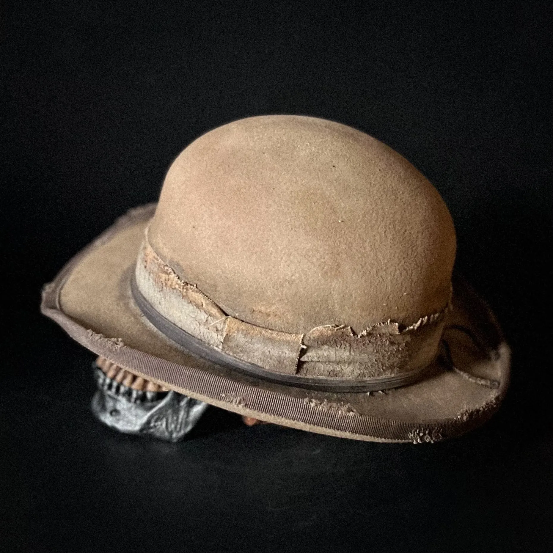 Filthy Crook Old-World Charm Chapeau Hat