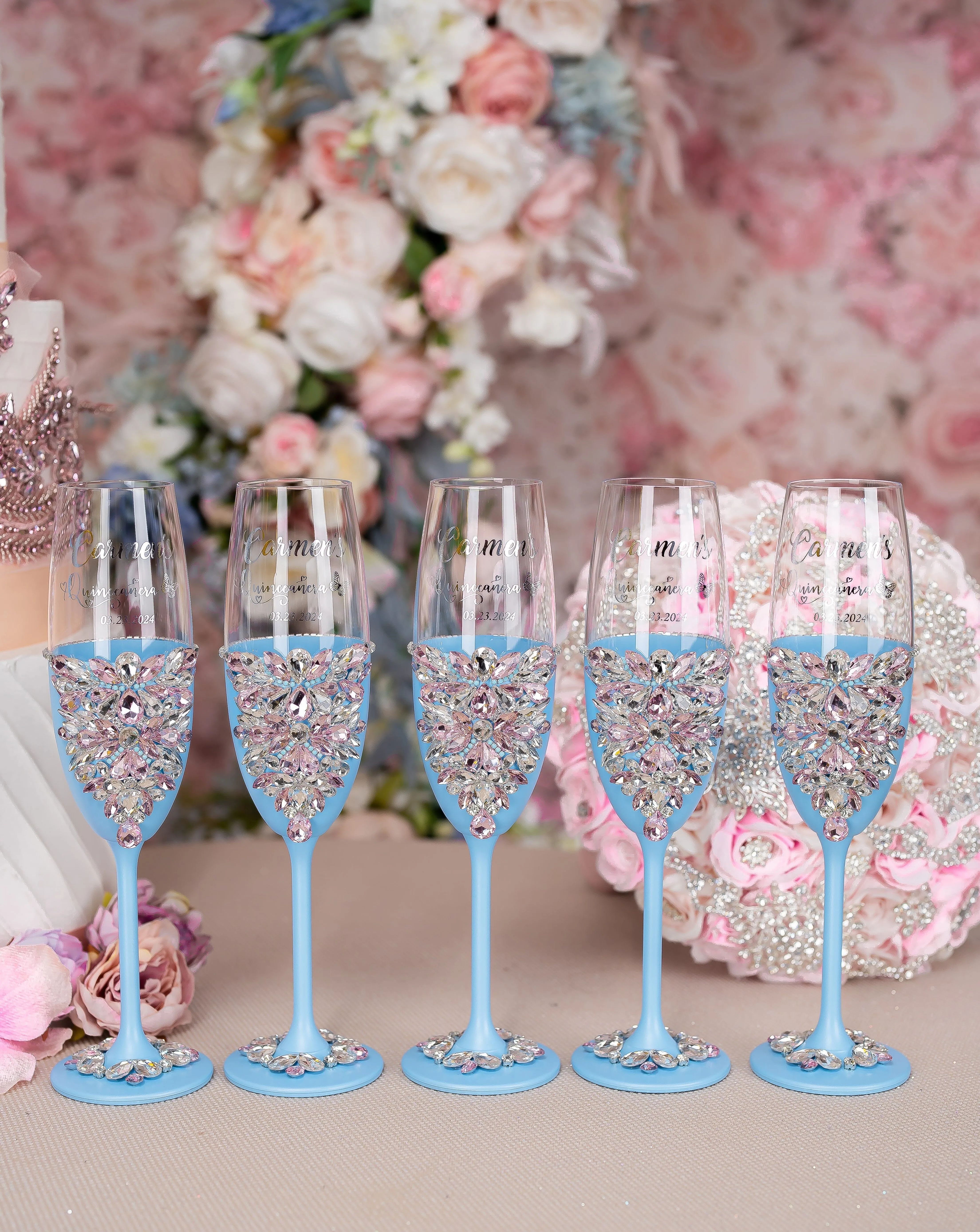 Light Blue with Pink 5 quinceanera champagne glasses