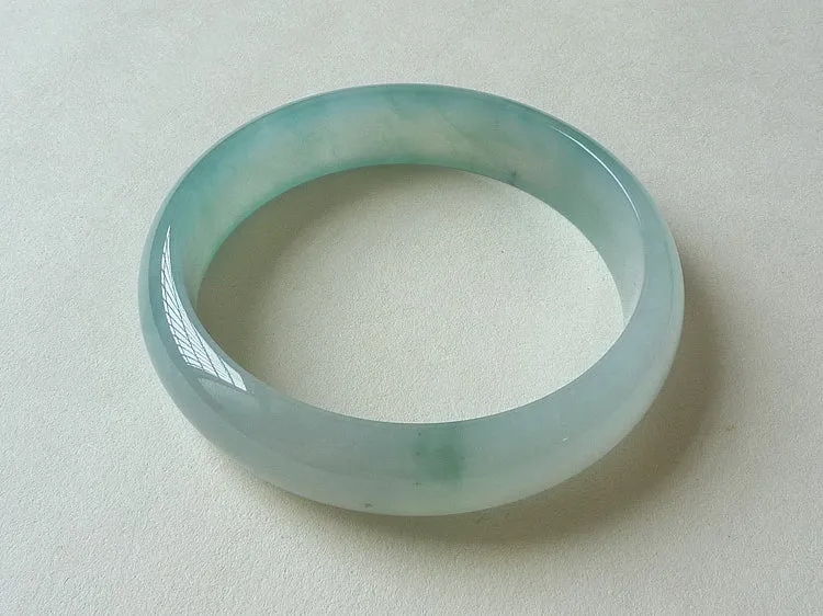 Natural Jade Bangle Jadeite Bangle Internal Diameter 57mm BER041