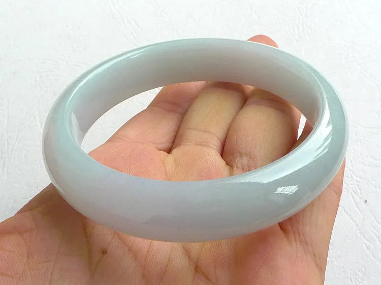 Natural Jade Bangle Jadeite Bangle Internal Diameter 59mm BER604