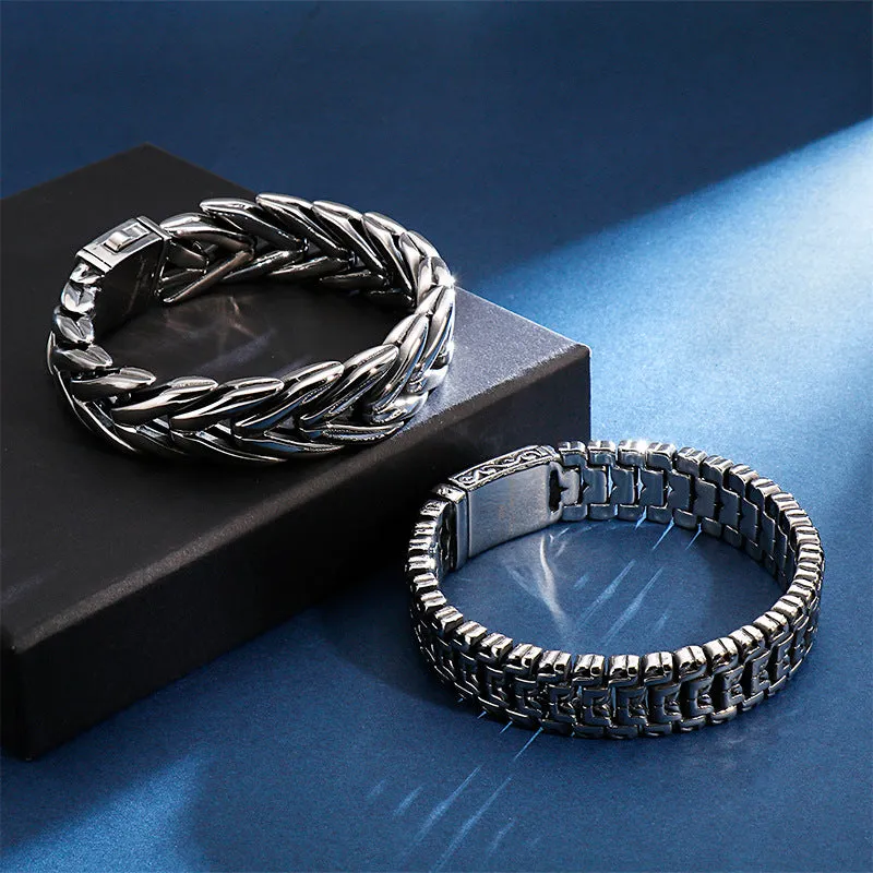 Titanium Steel Trendy Men's Bracelet with Dominant Floral Buckle - European and American Style Stainless Steel Jewelry