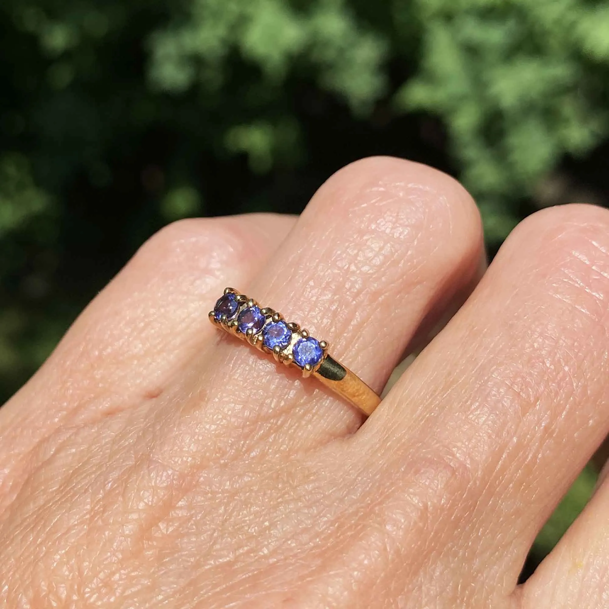 Vintage Four Stone Violet Tanzanite Ring Band in Gold