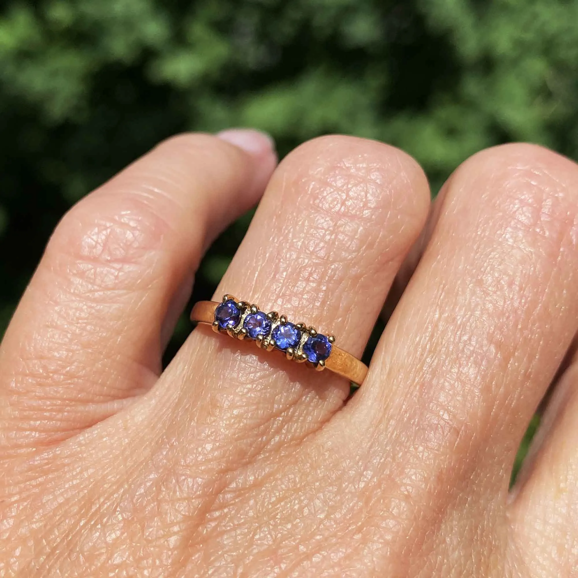 Vintage Four Stone Violet Tanzanite Ring Band in Gold